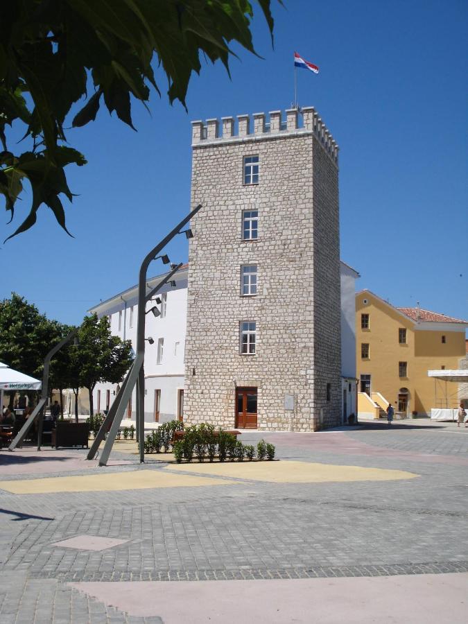 Apartment Sara Novi Vinodolski Esterno foto